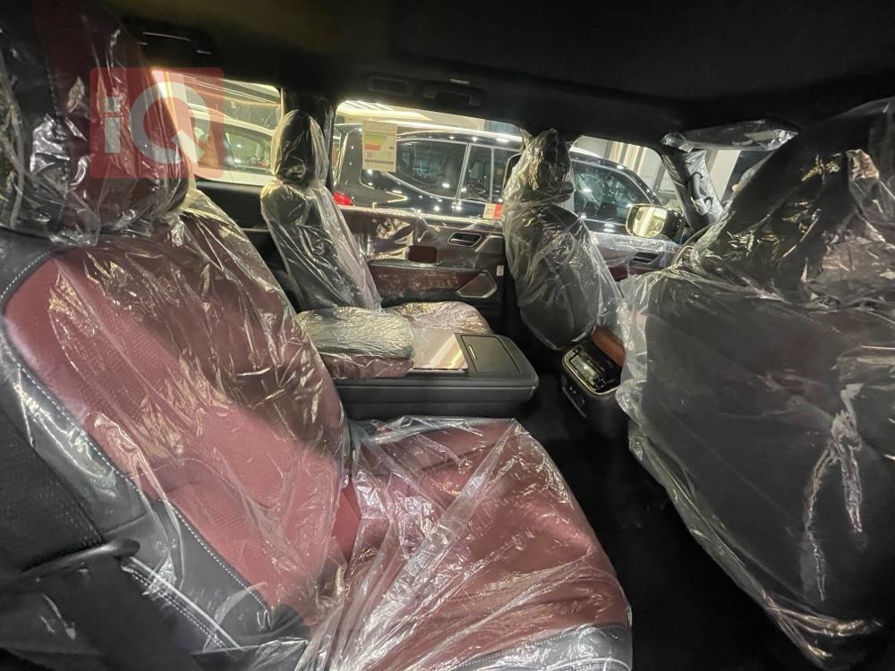 إنفينيتي QX80